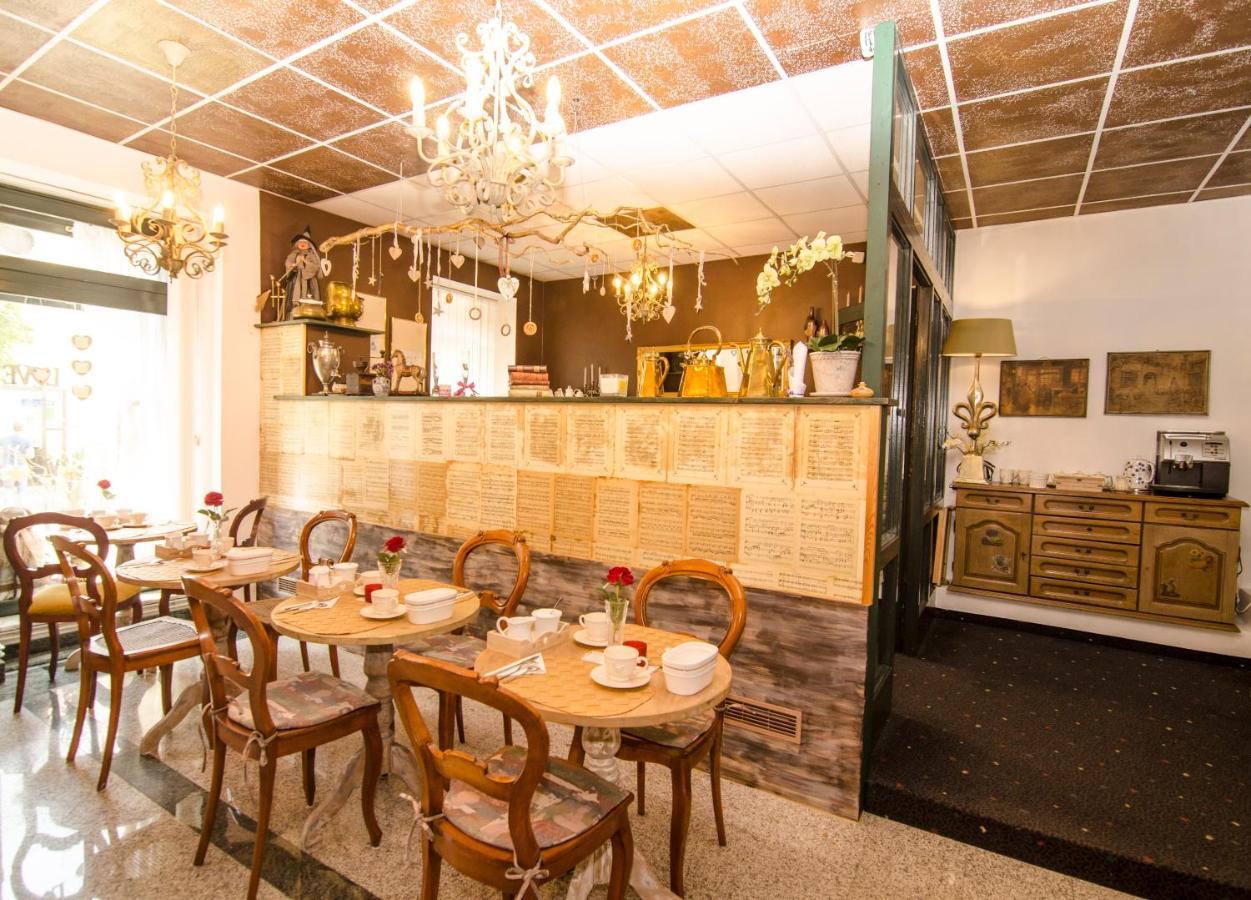 Trubarjev Art Boutique Hotel Лашко Екстер'єр фото