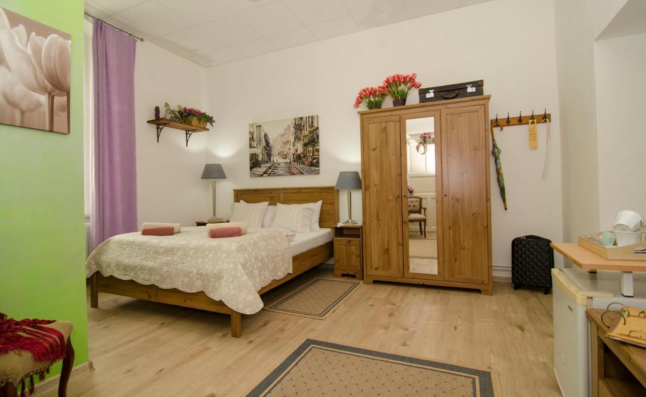 Trubarjev Art Boutique Hotel Лашко Екстер'єр фото