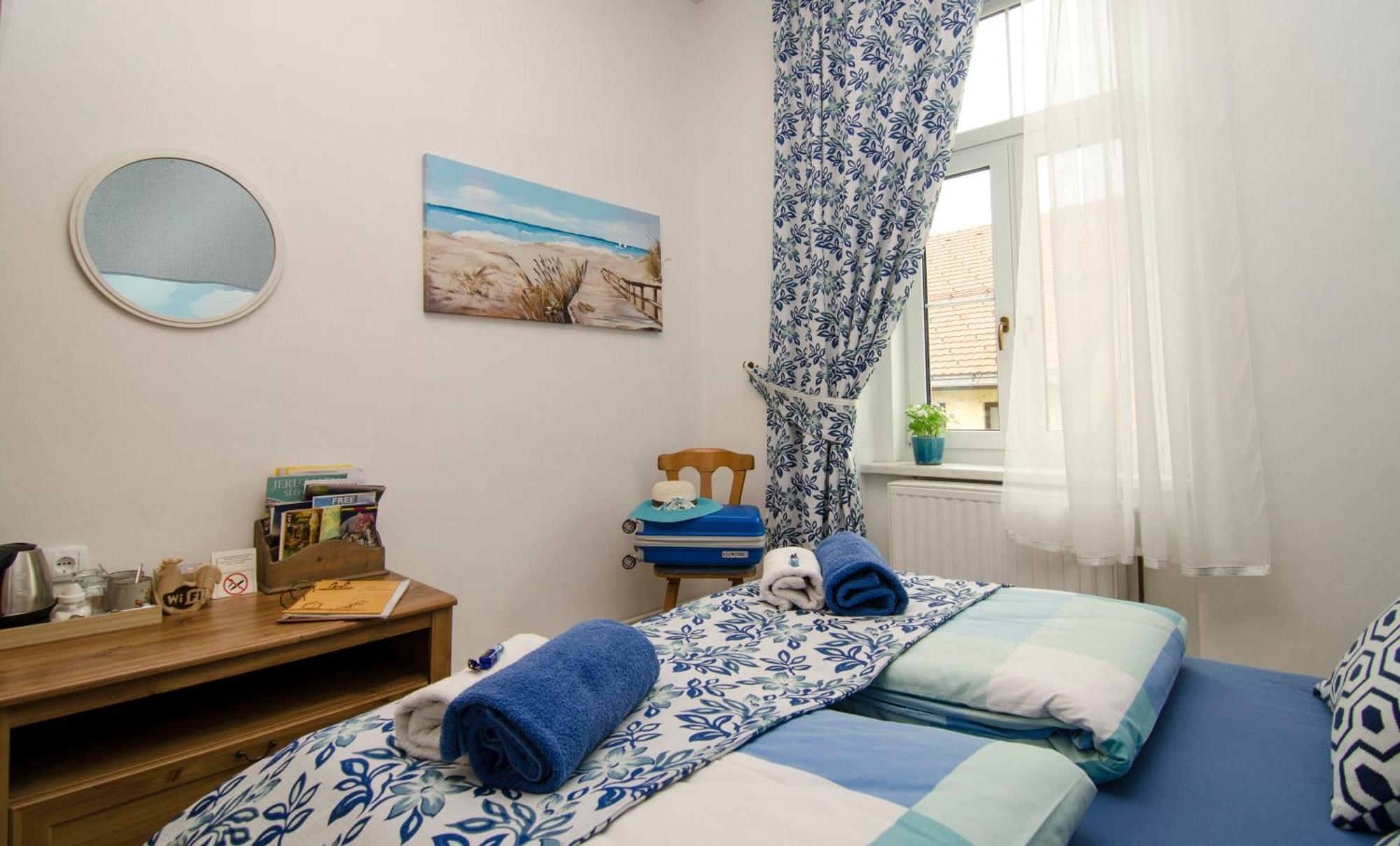 Trubarjev Art Boutique Hotel Лашко Номер фото