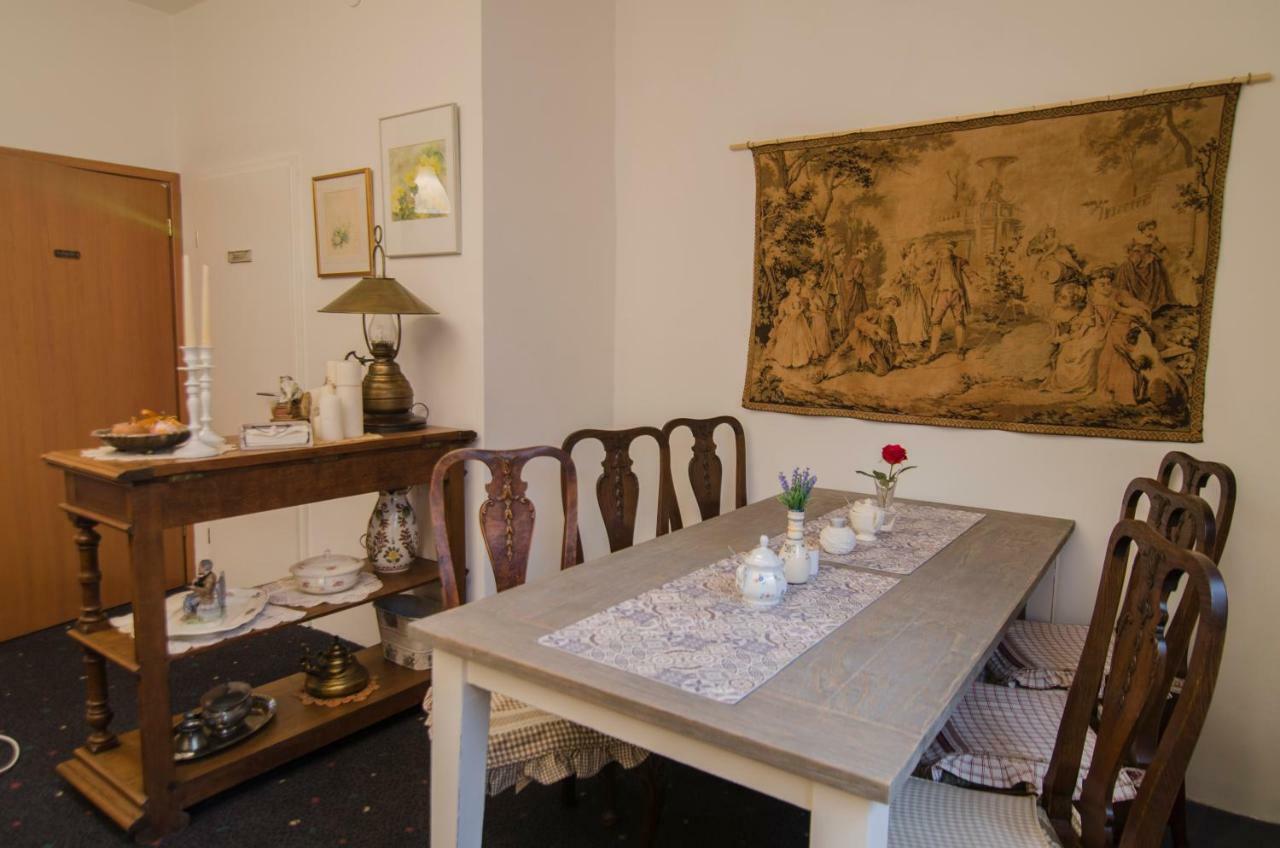 Trubarjev Art Boutique Hotel Лашко Екстер'єр фото